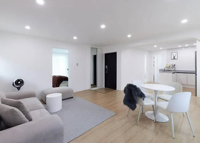 3room+2bathroom Hongdae 1exit Seoul